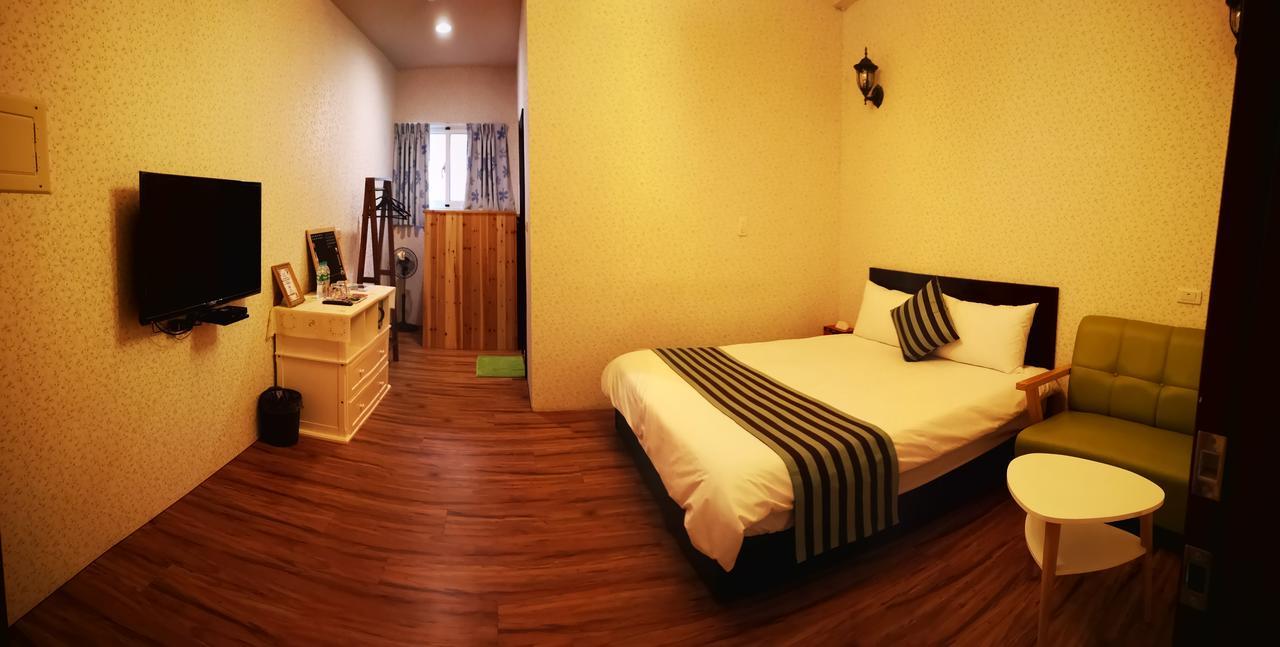 Dream Lake Tainan Exterior photo